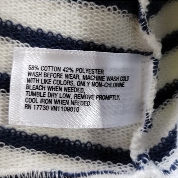 L Genuine Baby from Oshkosh Baby Cream Navy Striped Knit Blazer Jacket NWT 3M - Picture 7 of 8